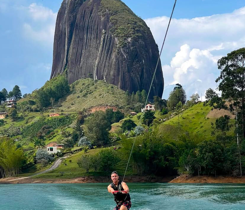 wakeboard guatape