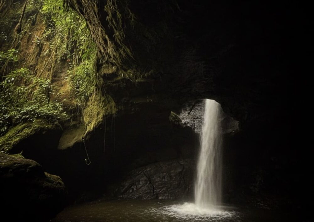 tour cueva esplendor colombia